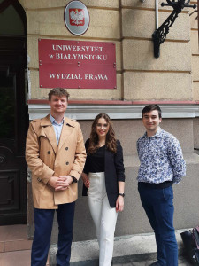 Sukces WPiA UJ na VIII Ogólnopolskim Konkursie Wiedzy z Postępowania Karnego w Białymstoku